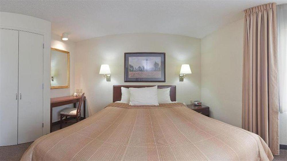 Sonesta Simply Suites Chicago Naperville Warrenville Exteriör bild
